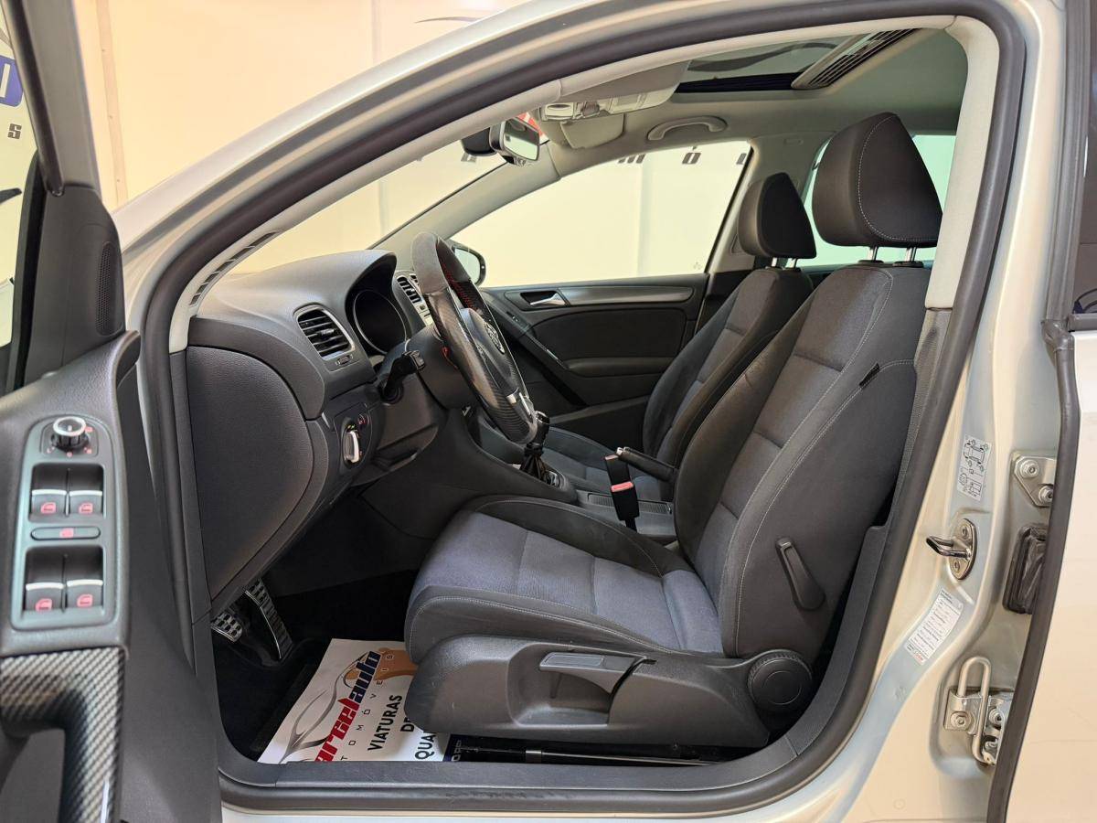 volkswagen-golf-2011-diesel-1598cc