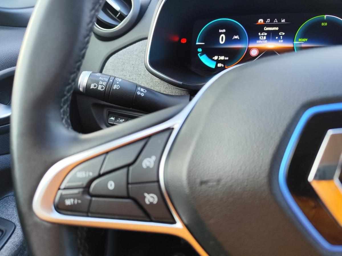 renault-zoe-2020-eletrico