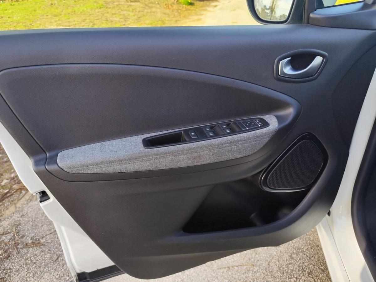 renault-zoe-2020-eletrico