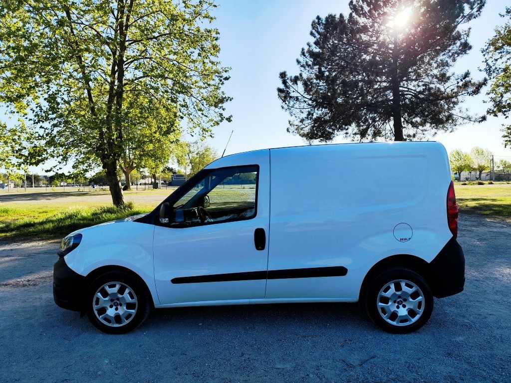 fiat-doblo-1-3m-jet-95-professional-3l-2020-diesel-1248cc