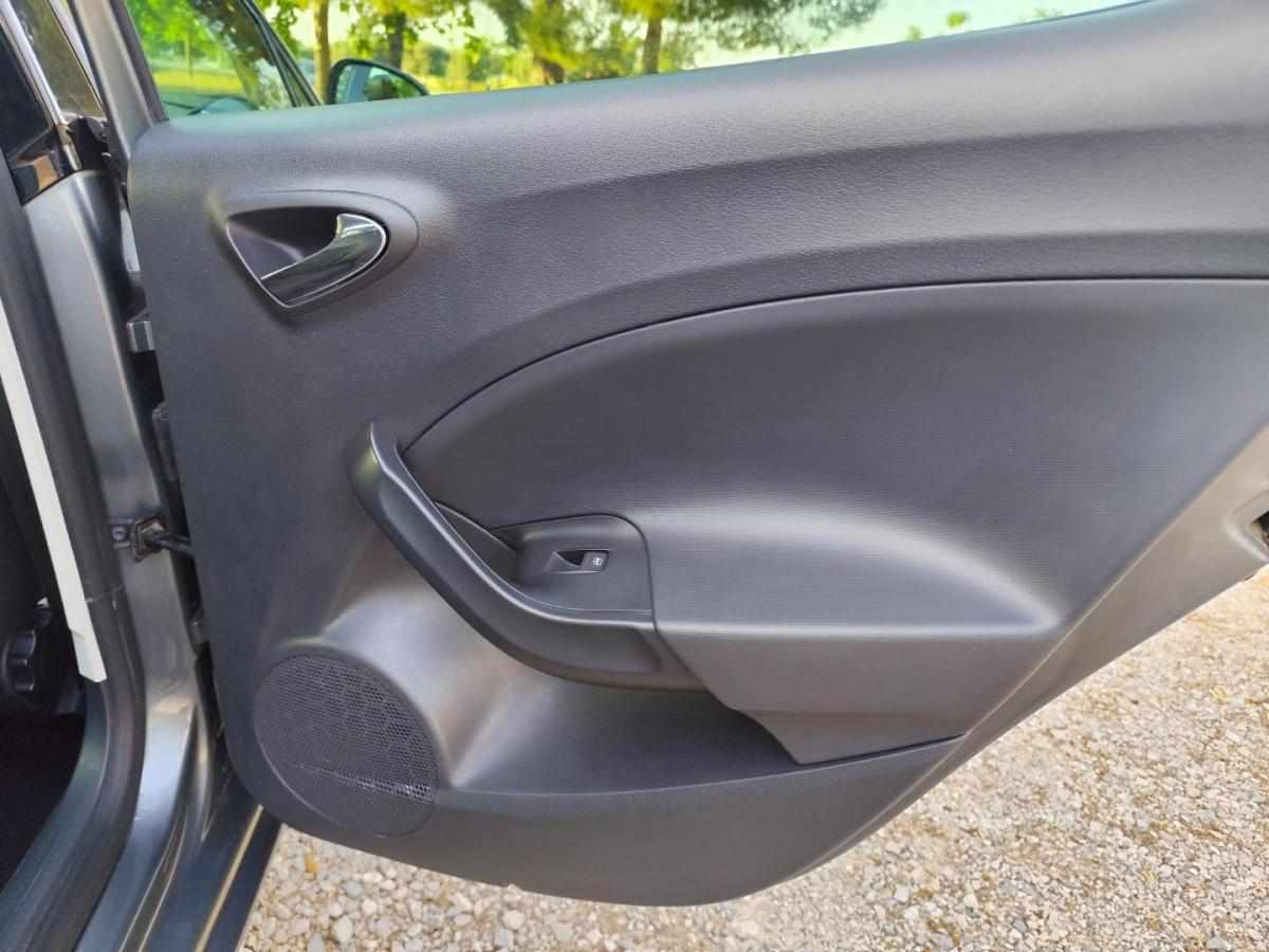 seat-ibiza-1-2-tsi-2015-gasolina-1197cc