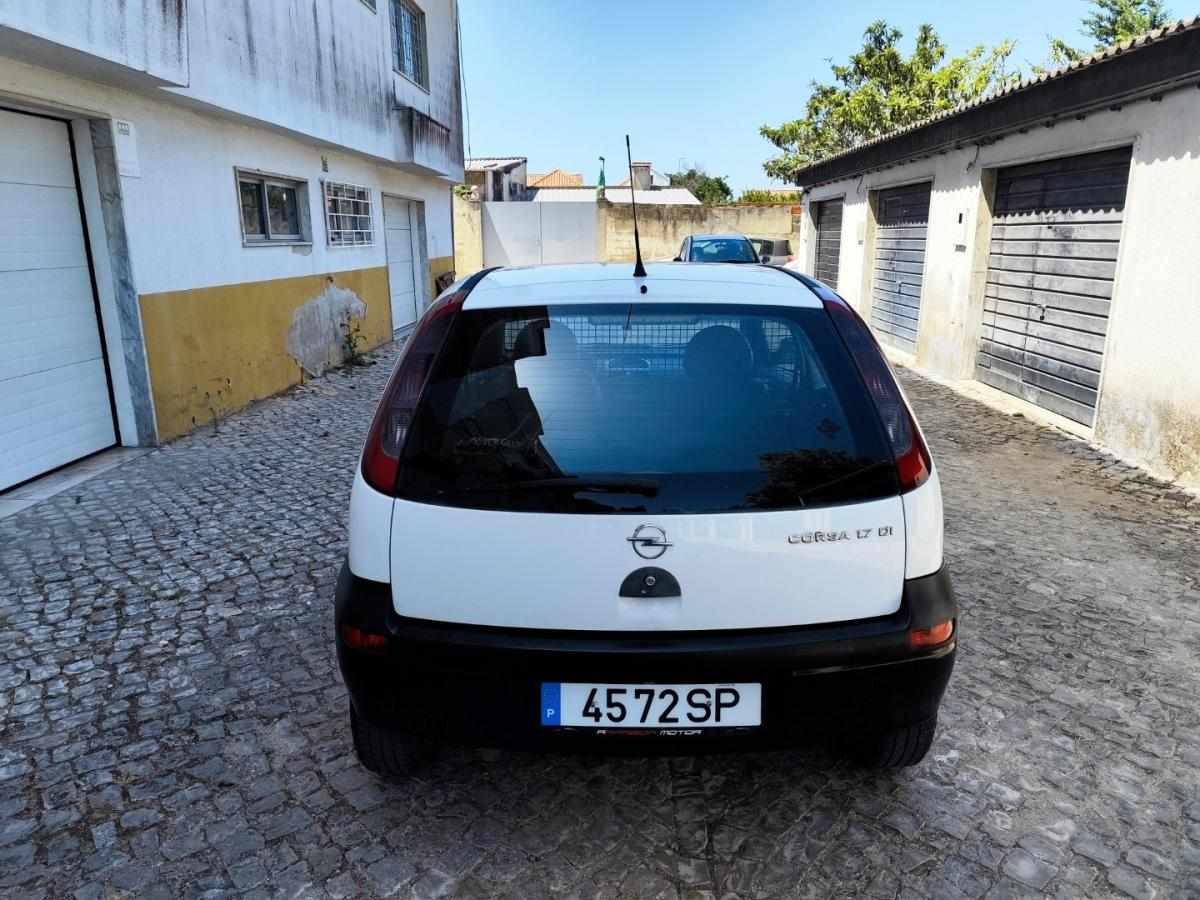 opel-corsa-1-7-65cv-2001-diesel-1686cc