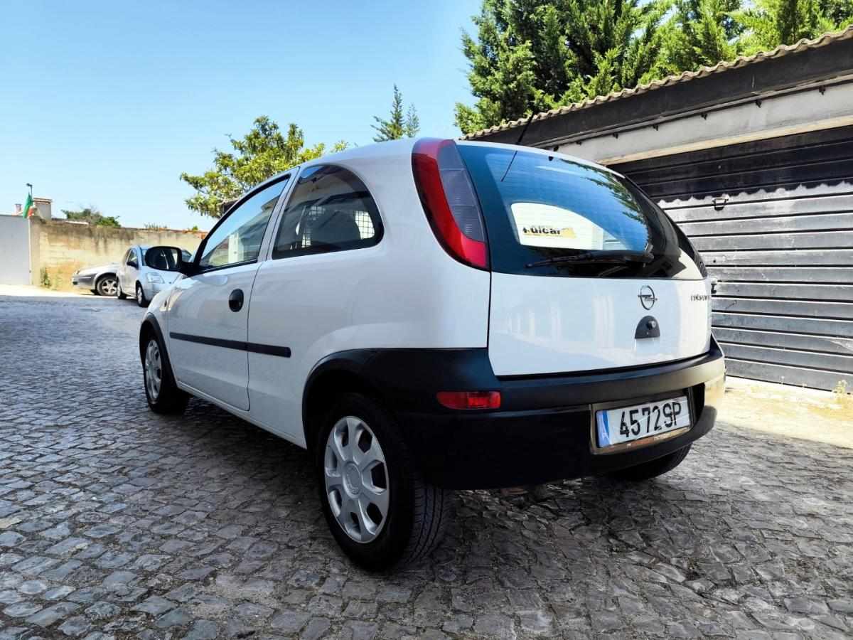 opel-corsa-1-7-65cv-2001-diesel-1686cc