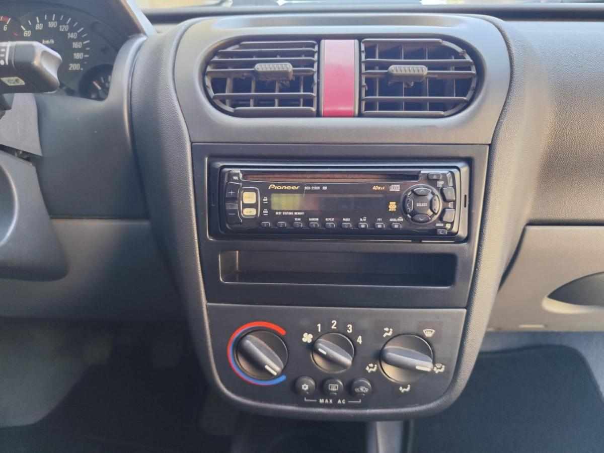 opel-corsa-1-7-65cv-2001-diesel-1686cc