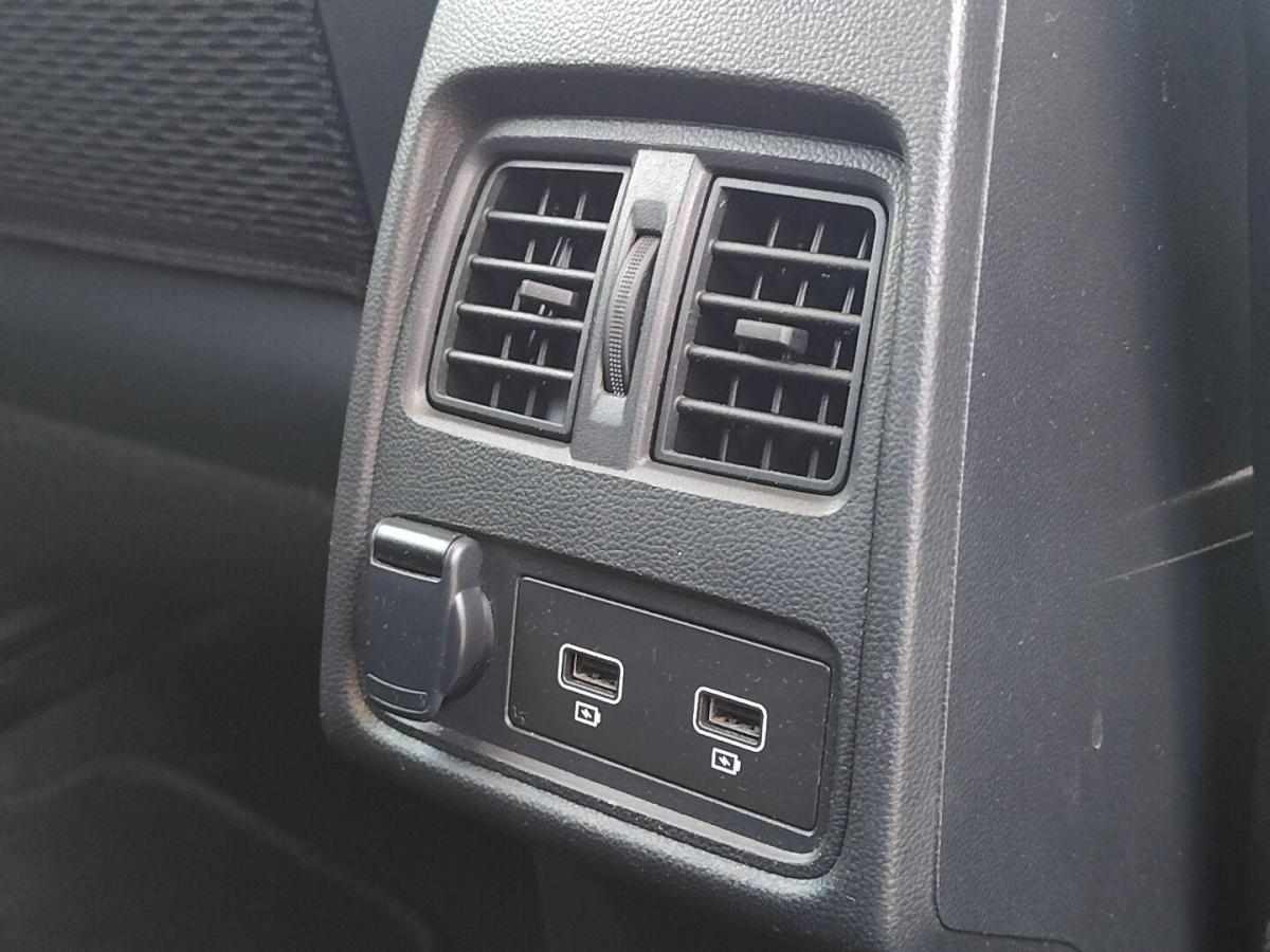renault-captur-1-0-tce-2023-gasolina-999cc