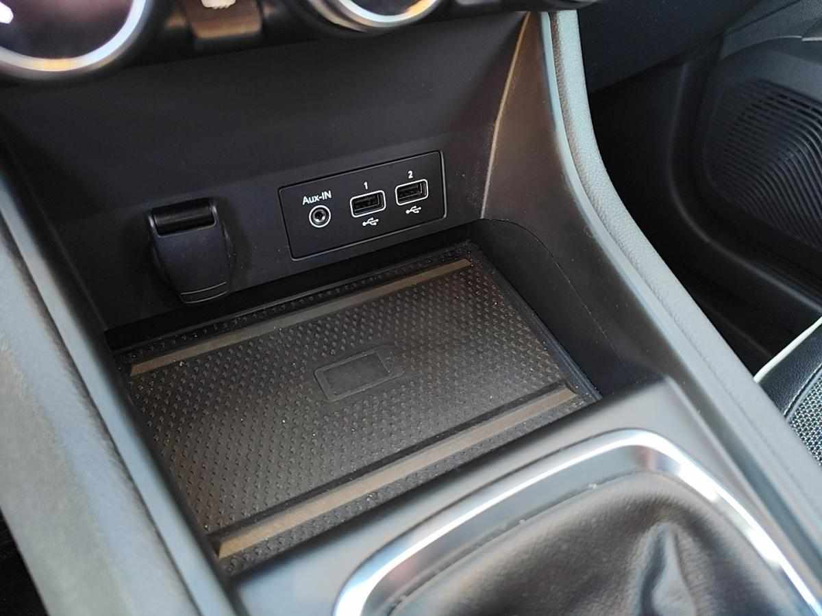 renault-captur-1-0-tce-2023-gasolina-999cc