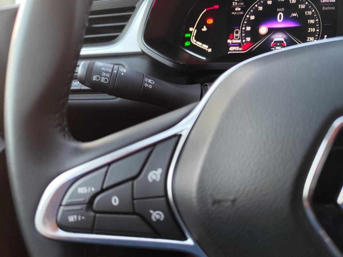 renault-captur-1-0-tce-2023-gasolina-999cc