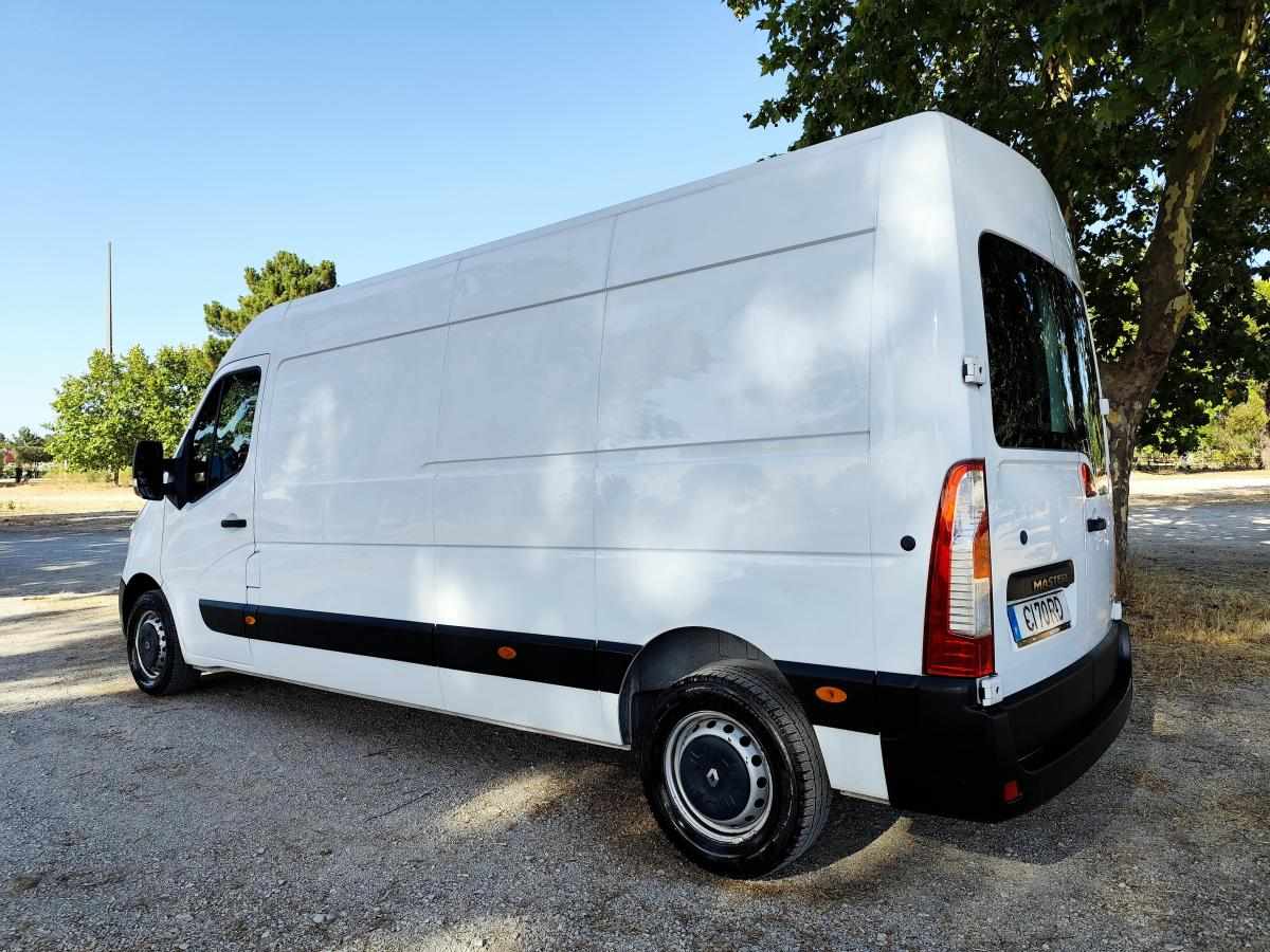 renault-master-2-3-131cv-2019-diesel-2299cc