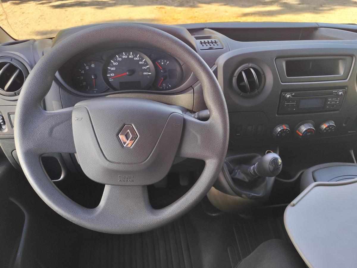 renault-master-2-3-131cv-2019-diesel-2299cc