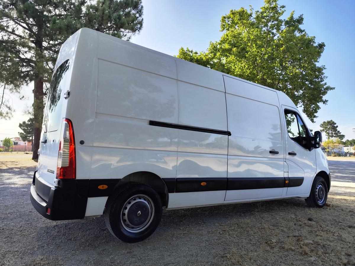renault-master-2-3-131cv-2019-diesel-2299cc
