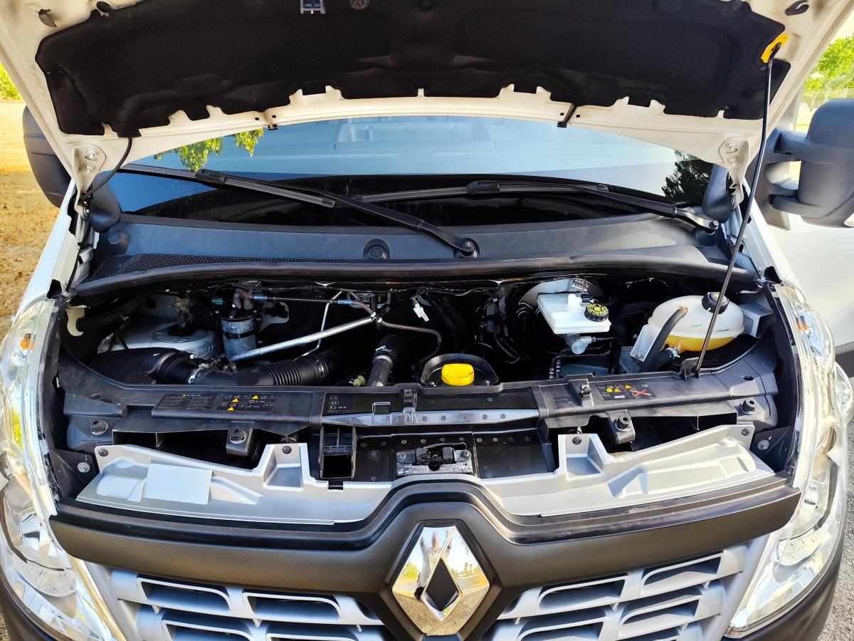 renault-master-2-3-131cv-2019-diesel-2299cc