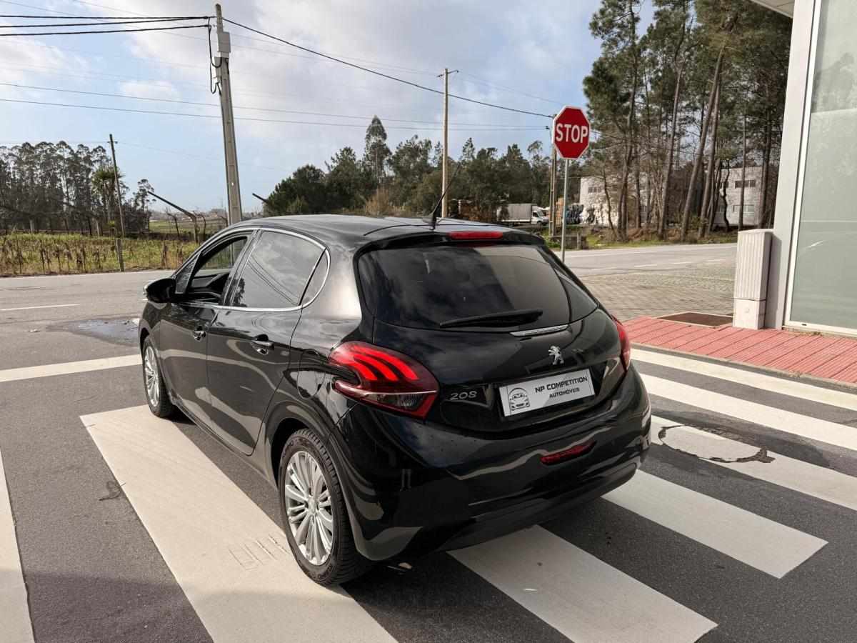 peugeot-208-1-2-puretech-2019-gasolina-1200cc