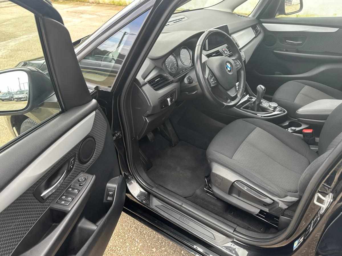 bmw-serie-2-216d-2019-diesel-1496cc