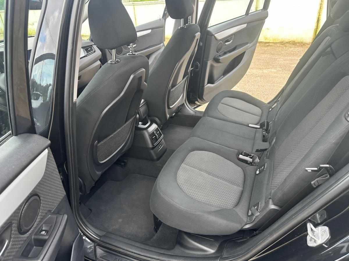 bmw-serie-2-216d-2019-diesel-1496cc