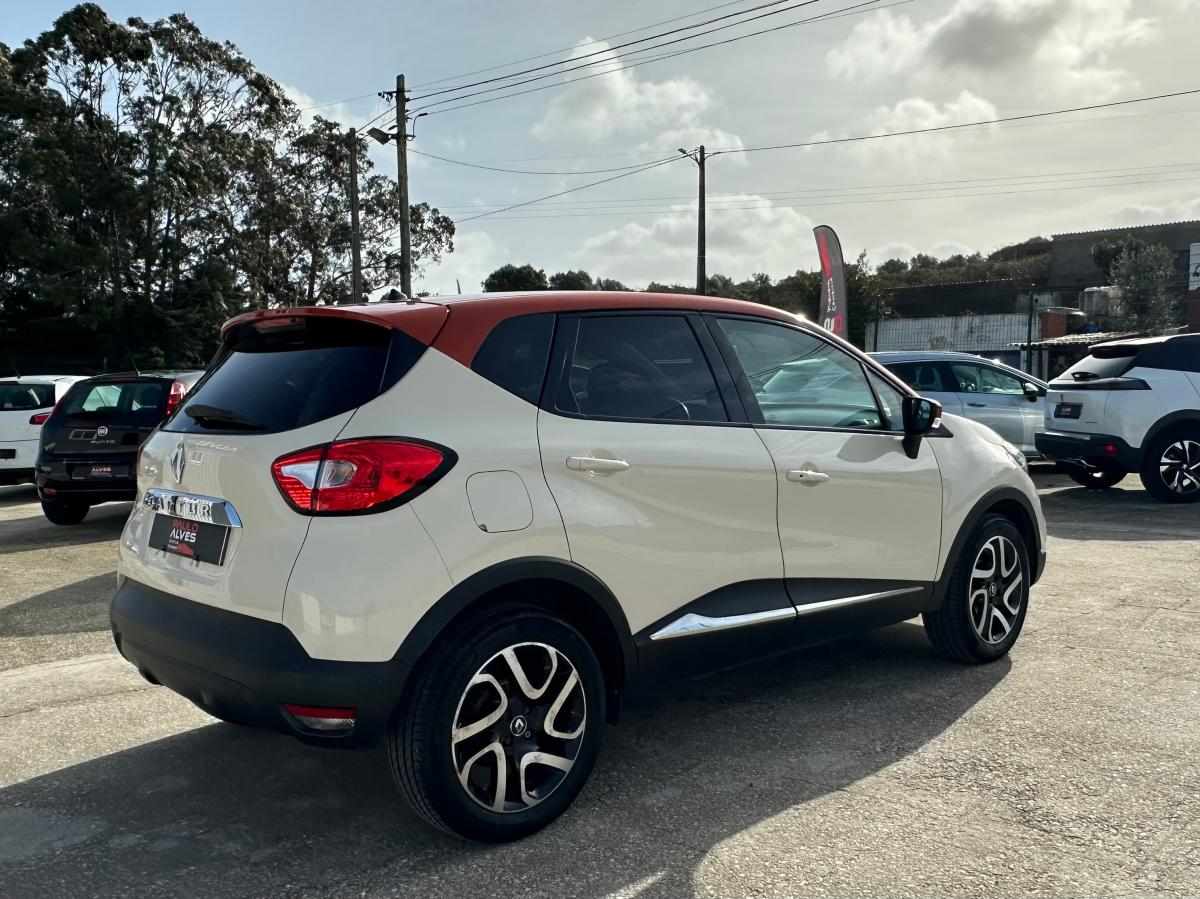 renault-captur-0-9-tce-2016-gasolina-898cc