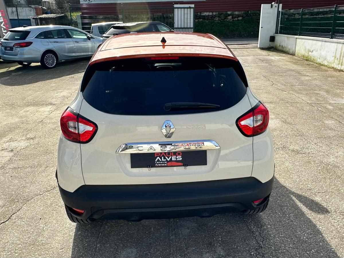 renault-captur-0-9-tce-2016-gasolina-898cc