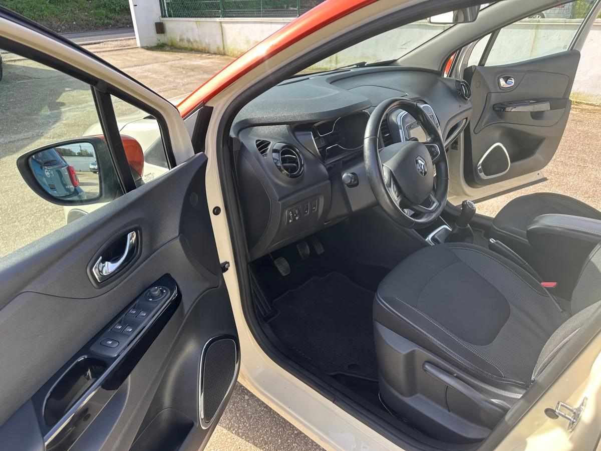 renault-captur-0-9-tce-2016-gasolina-898cc