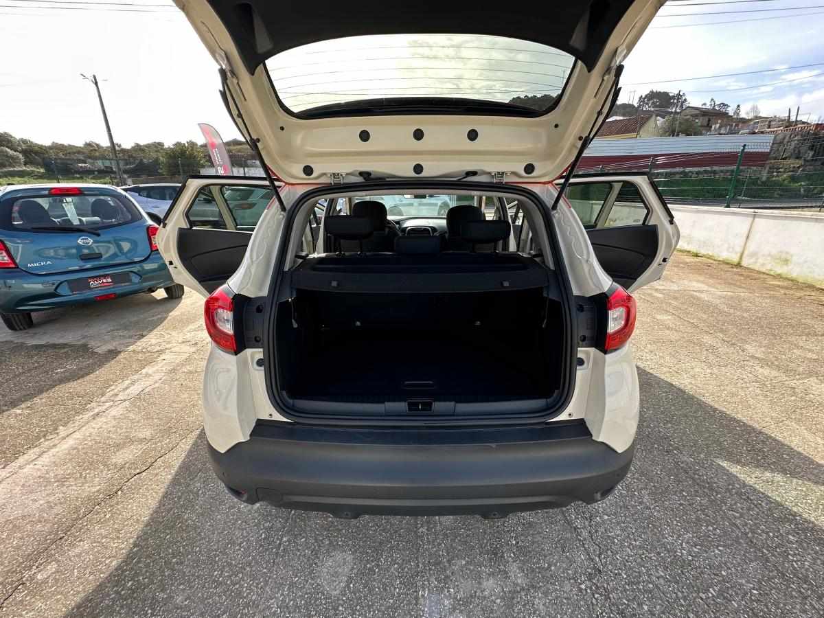 renault-captur-0-9-tce-2016-gasolina-898cc
