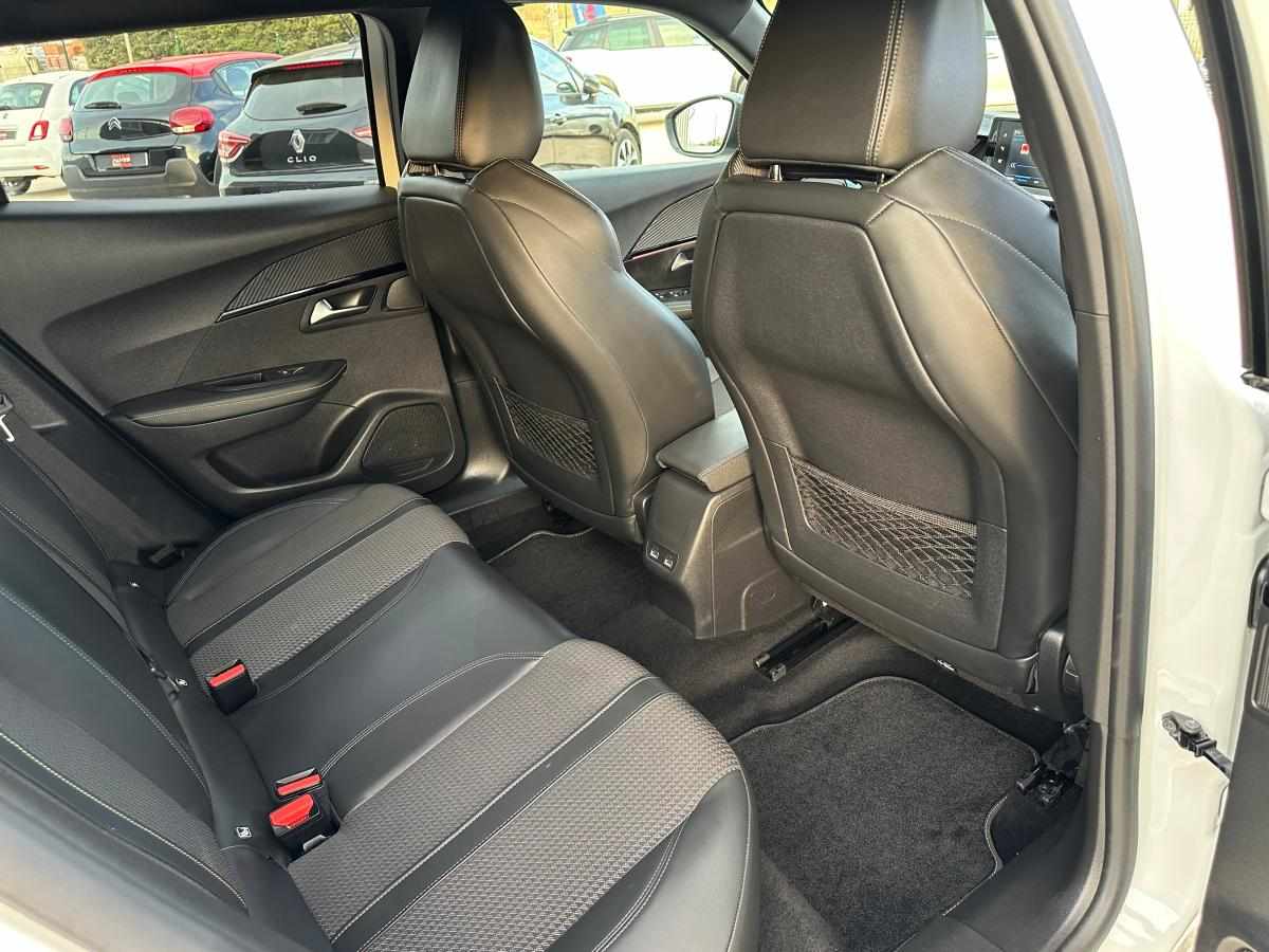 peugeot-2008-1-2-puretech-2020-gasolina-1199cc