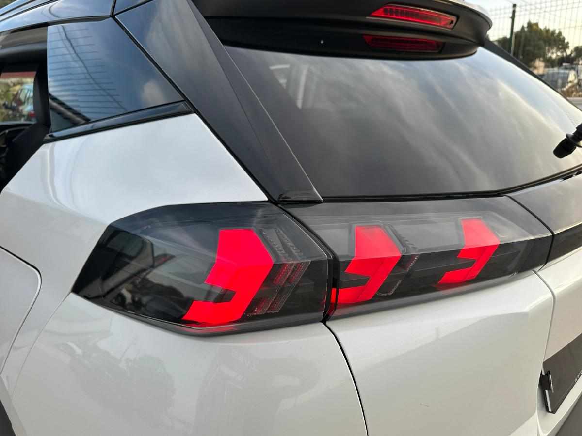 peugeot-2008-1-2-puretech-2020-gasolina-1199cc
