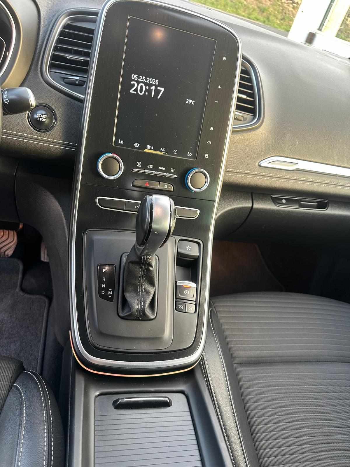 renault-scenic-1-7-blue-dci-2019-diesel-1749cc