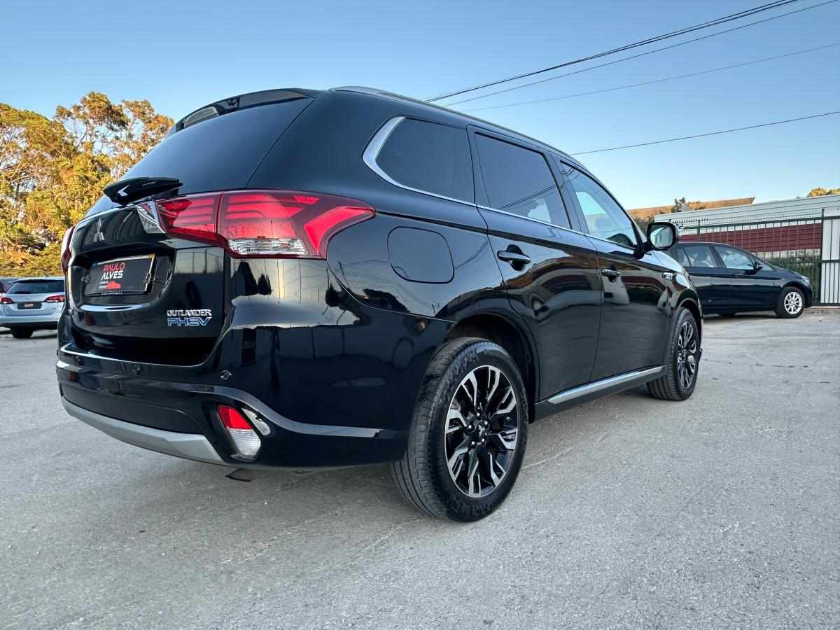 mitsubishi-outlander-2-0-p-hev-4wd-2017-gasolina-1998cc