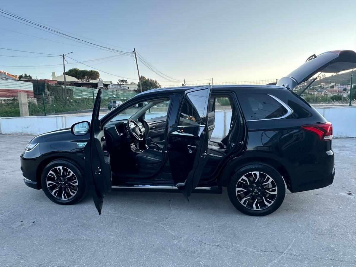 mitsubishi-outlander-2-0-p-hev-4wd-2017-gasolina-1998cc