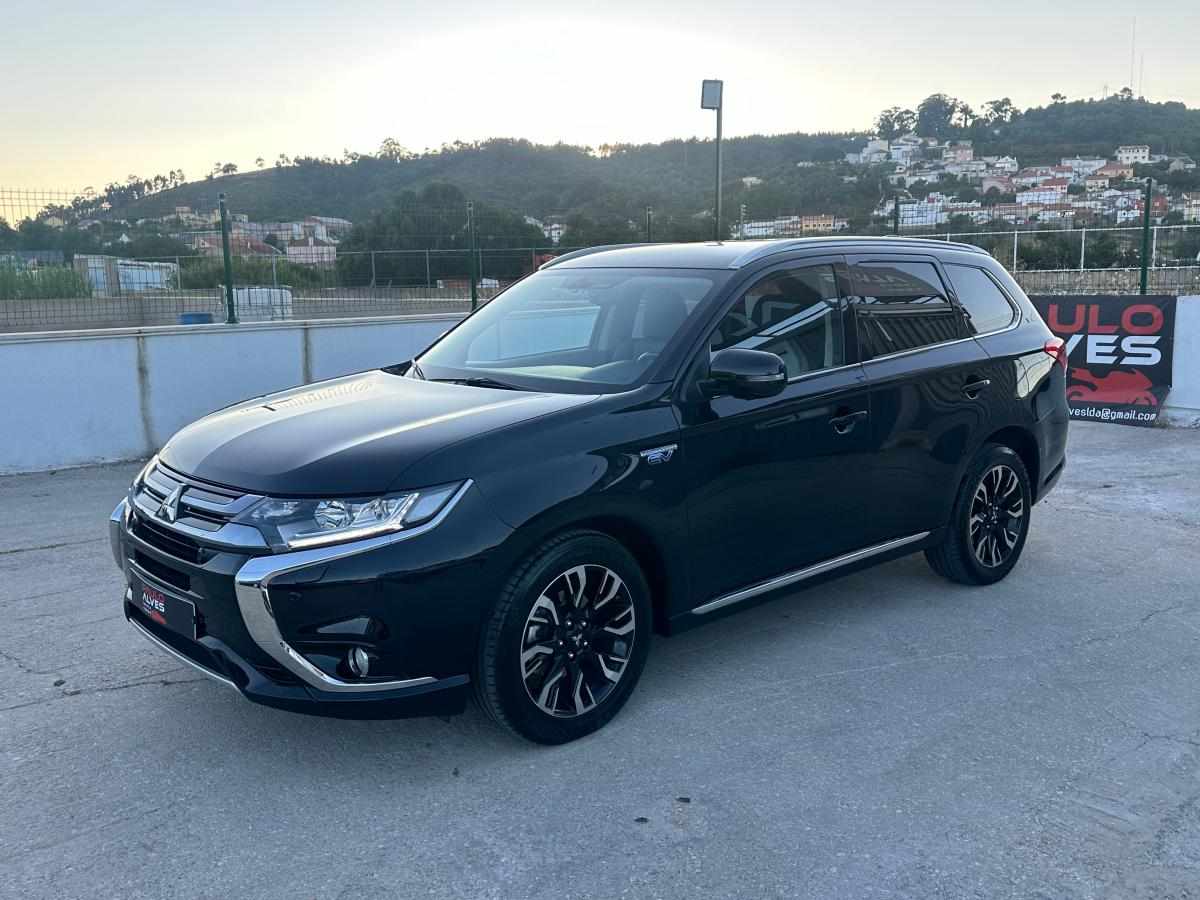 mitsubishi-outlander-2-0-p-hev-4wd-2017-gasolina-1998cc