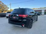 mitsubishi-outlander-2-0-p-hev-4wd-2017-gasolina-1998cc