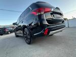 mitsubishi-outlander-2-0-p-hev-4wd-2017-gasolina-1998cc