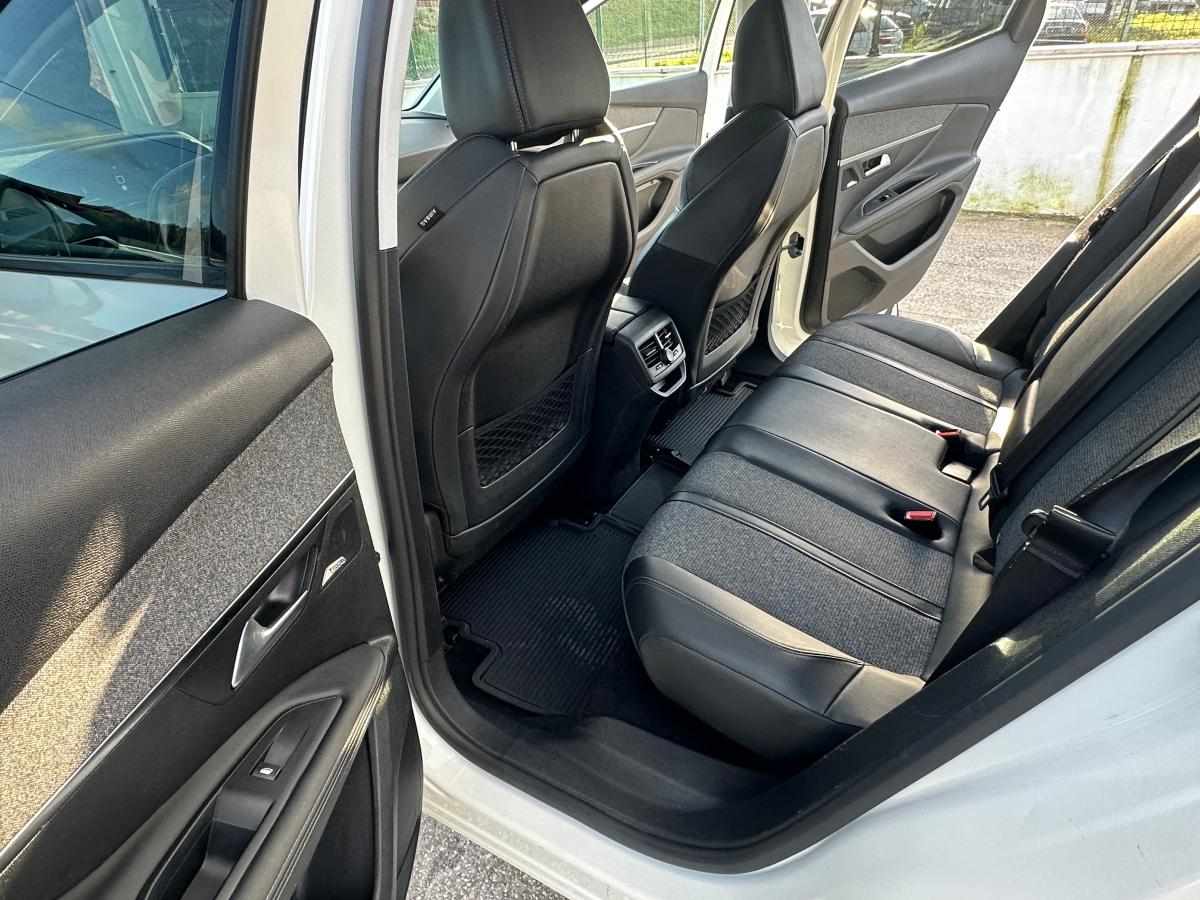 peugeot-3008-1-5-bluehdi-2019-diesel-1499cc