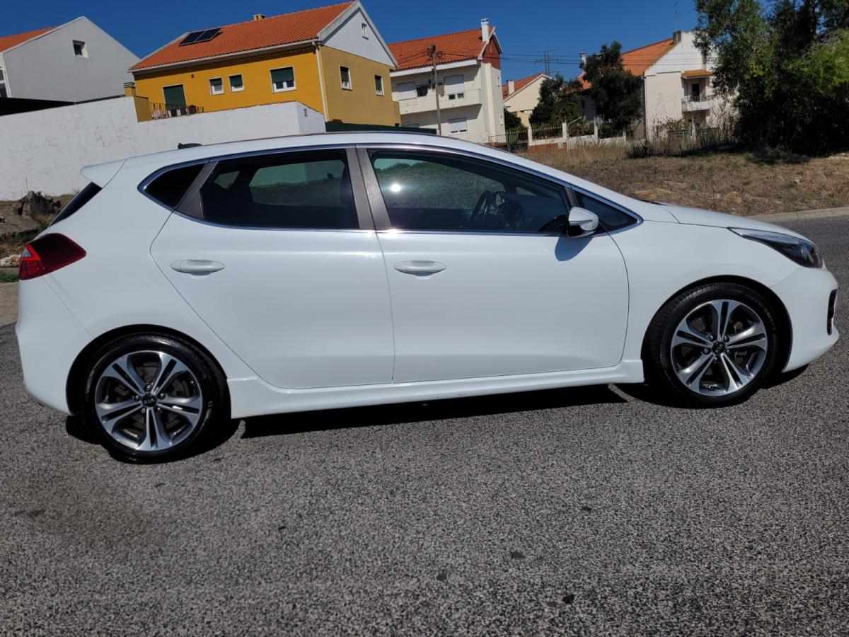 kia-ceed-1-6-crdi-2016-diesel-1582cc