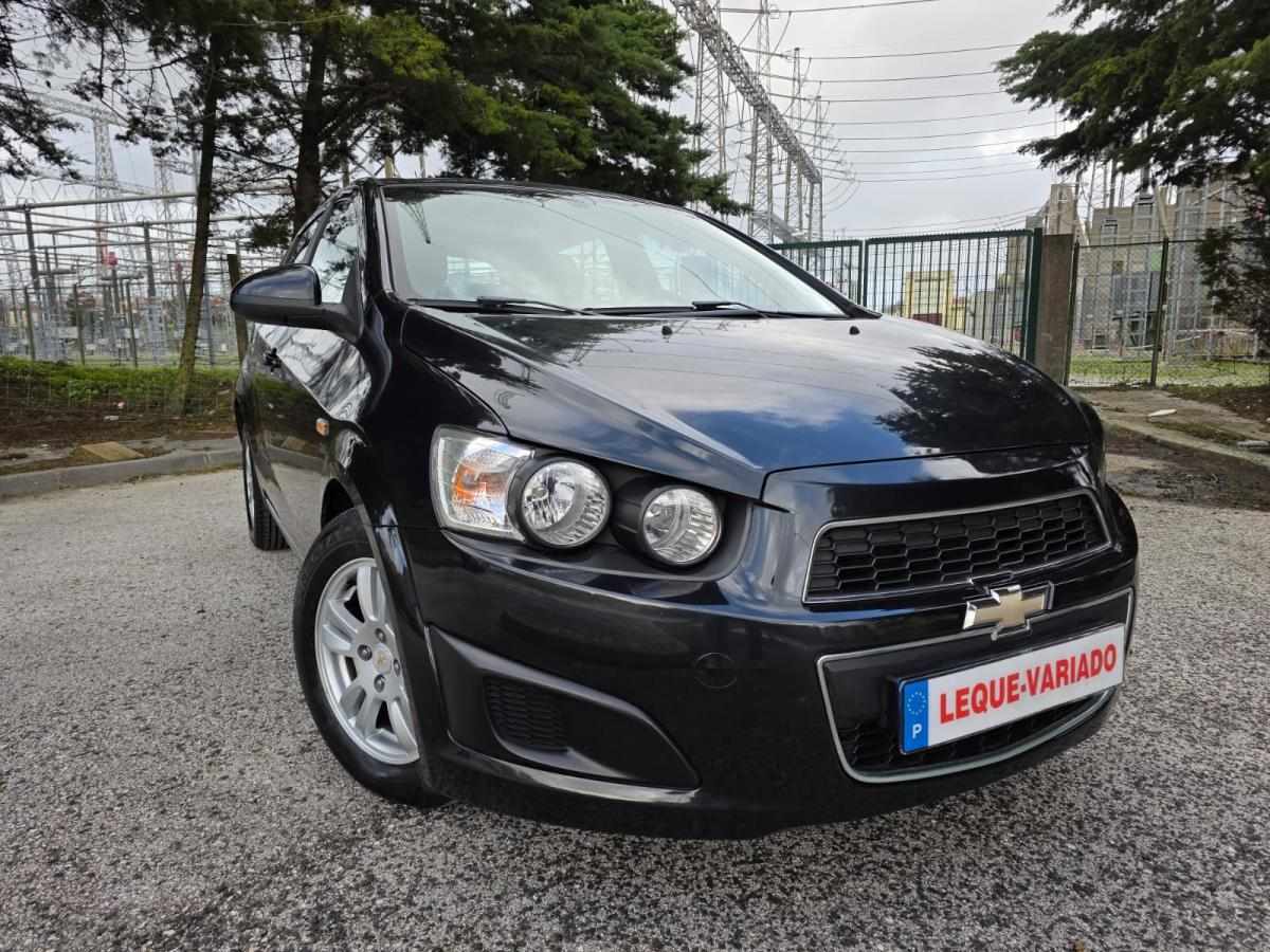 chevrolet-aveo-1-2-2012-gasolina-1229cc