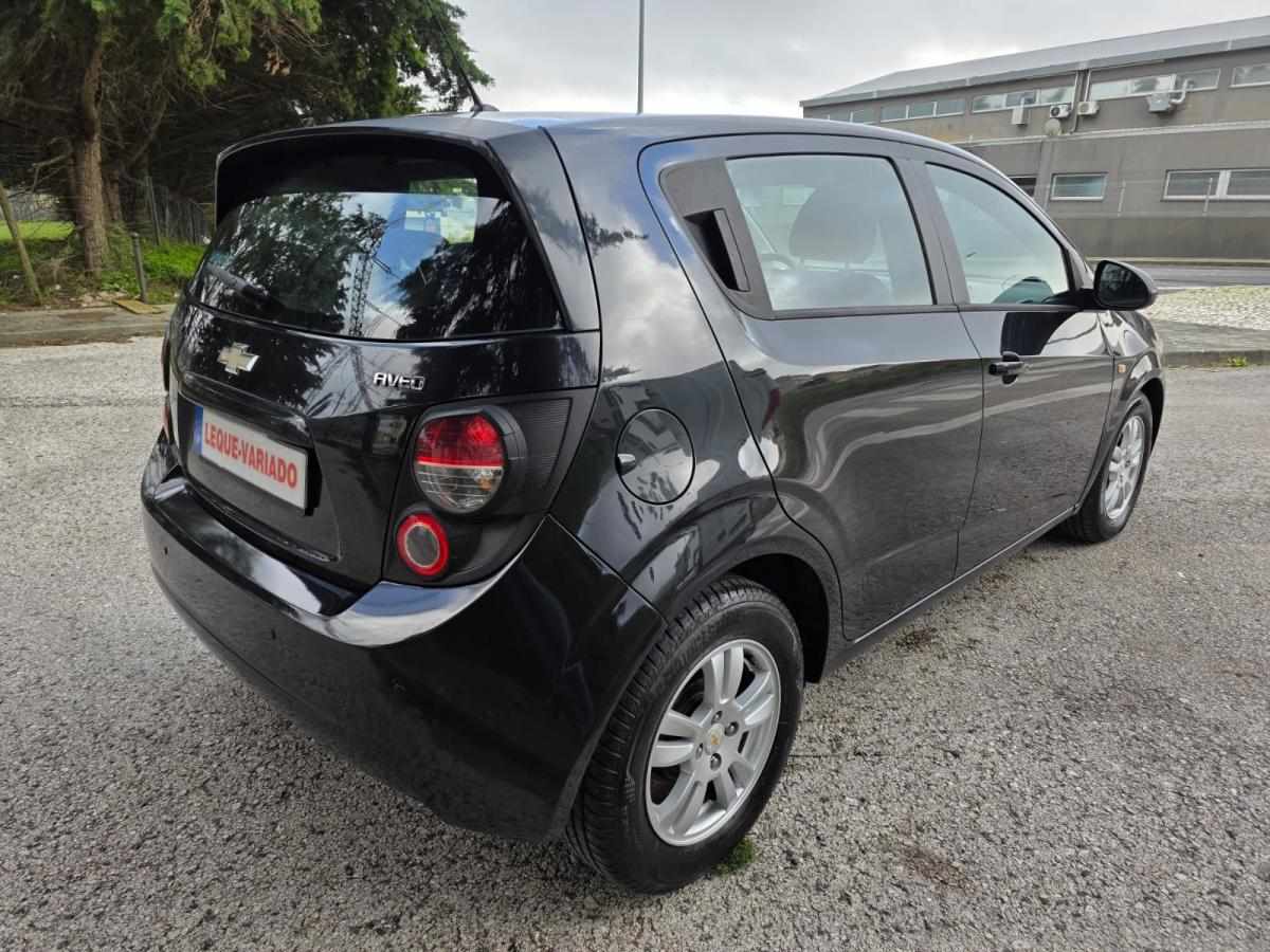 chevrolet-aveo-1-2-2012-gasolina-1229cc