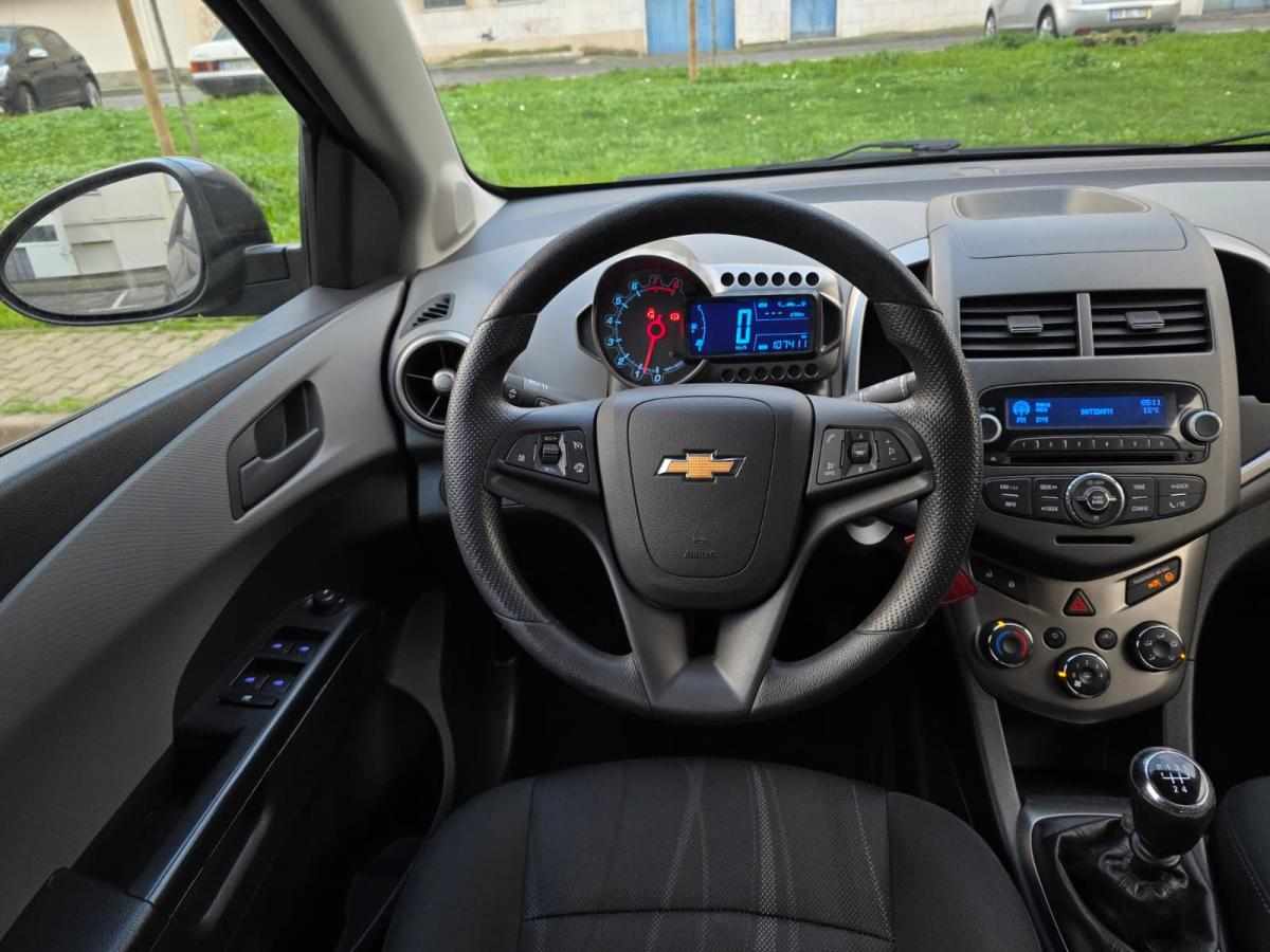 chevrolet-aveo-1-2-2012-gasolina-1229cc