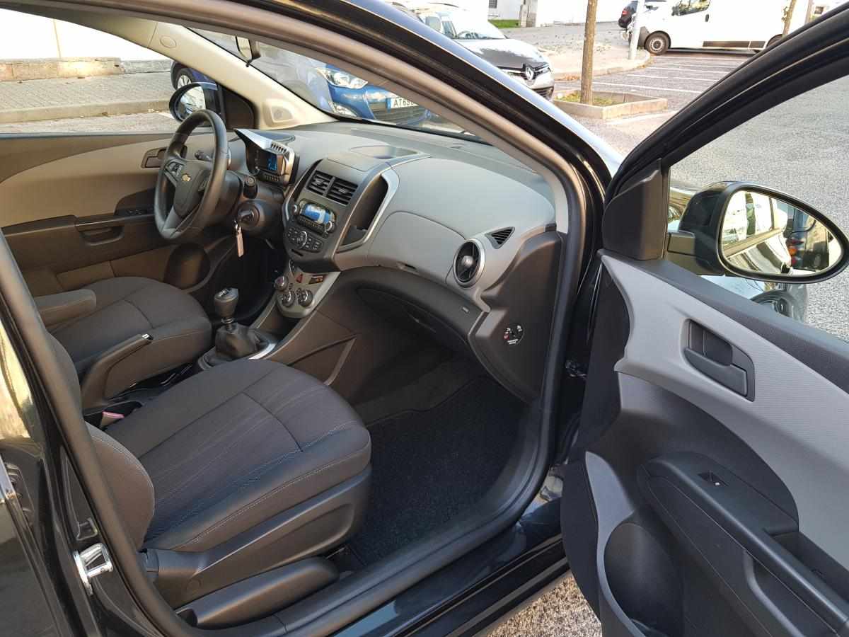 chevrolet-aveo-1-2-2012-gasolina-1229cc