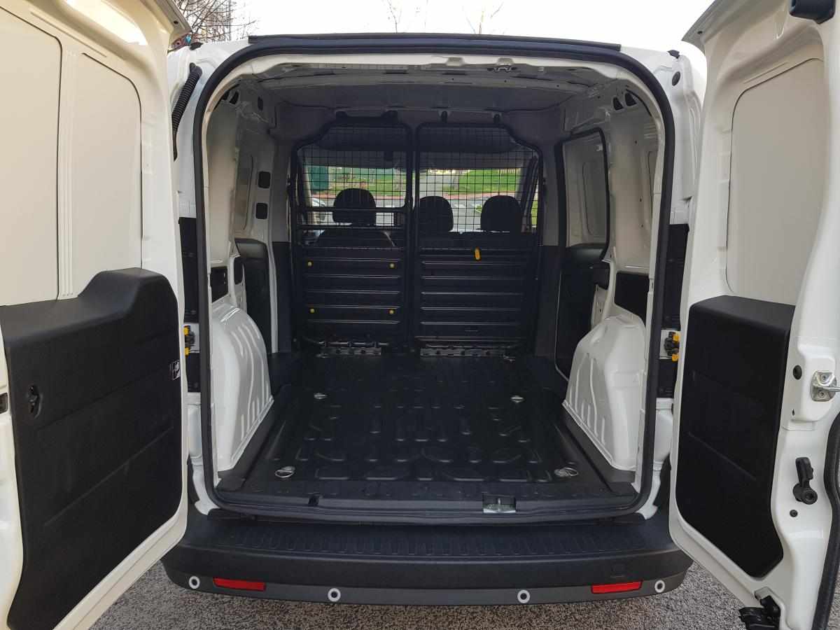 fiat-doblo-1-2-95cv-2018-diesel-1248cc