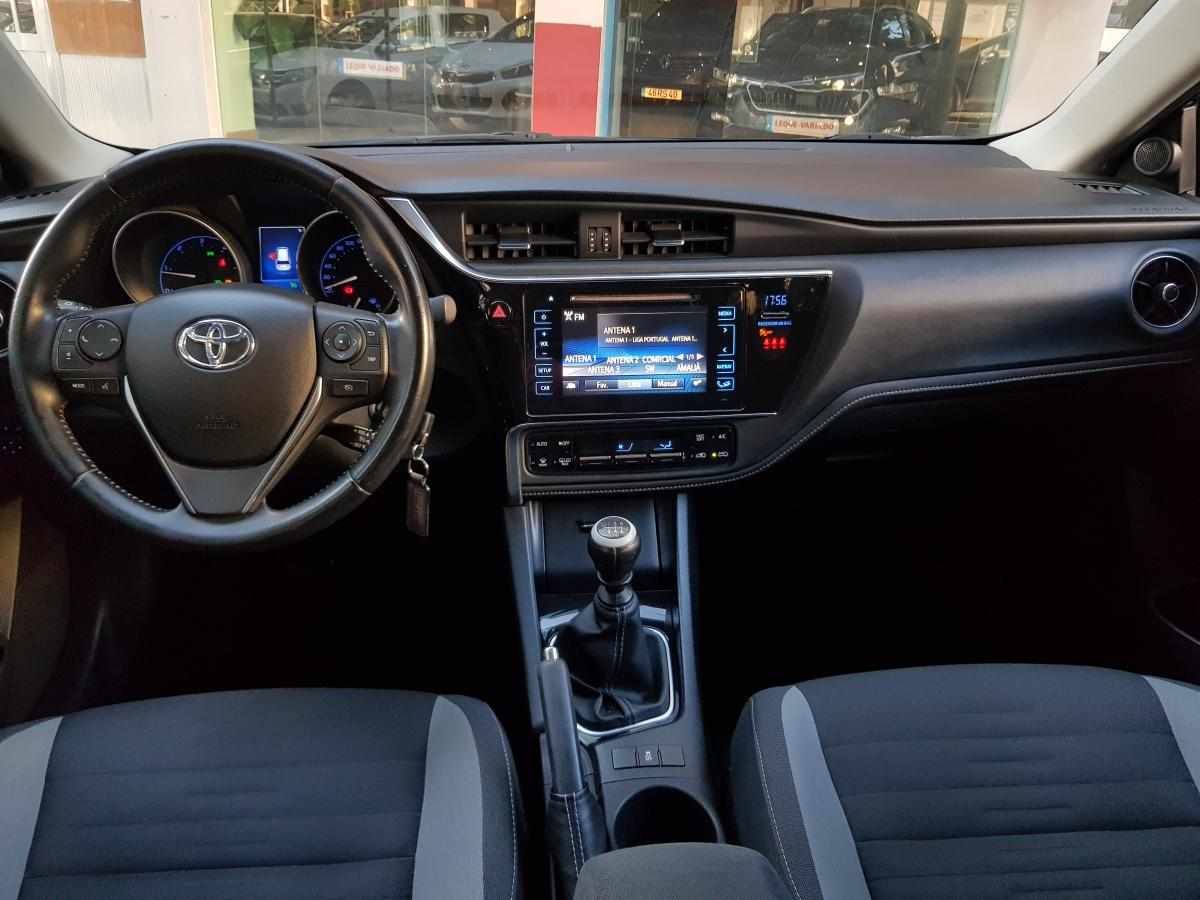 toyota-auris-1-4-d-4d-2016-diesel-1364cc