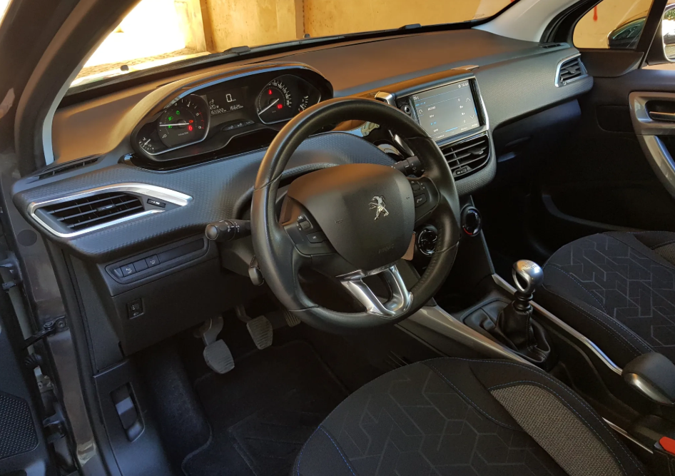 peugeot-2008-2018-diesel-1499cc