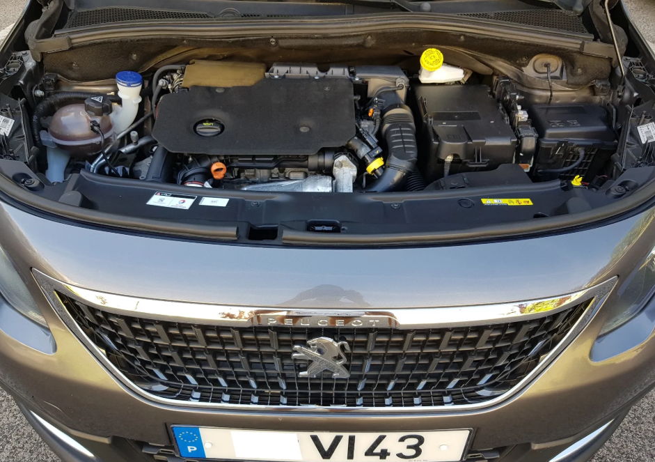 peugeot-2008-2018-diesel-1499cc