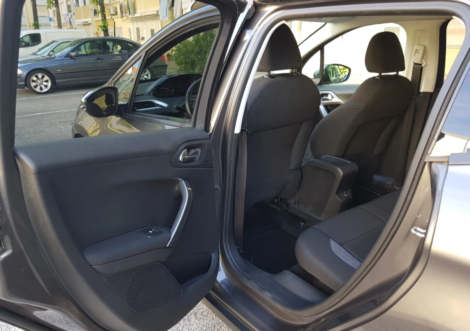 peugeot-2008-2018-diesel-1499cc