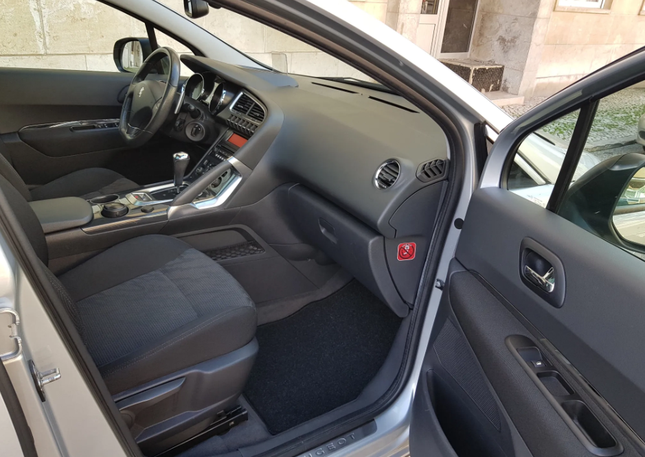 peugeot-3008-2010-diesel-1560cc