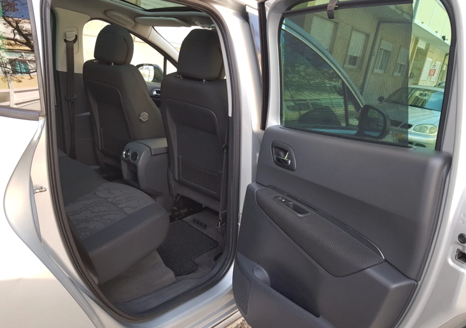 peugeot-3008-2010-diesel-1560cc