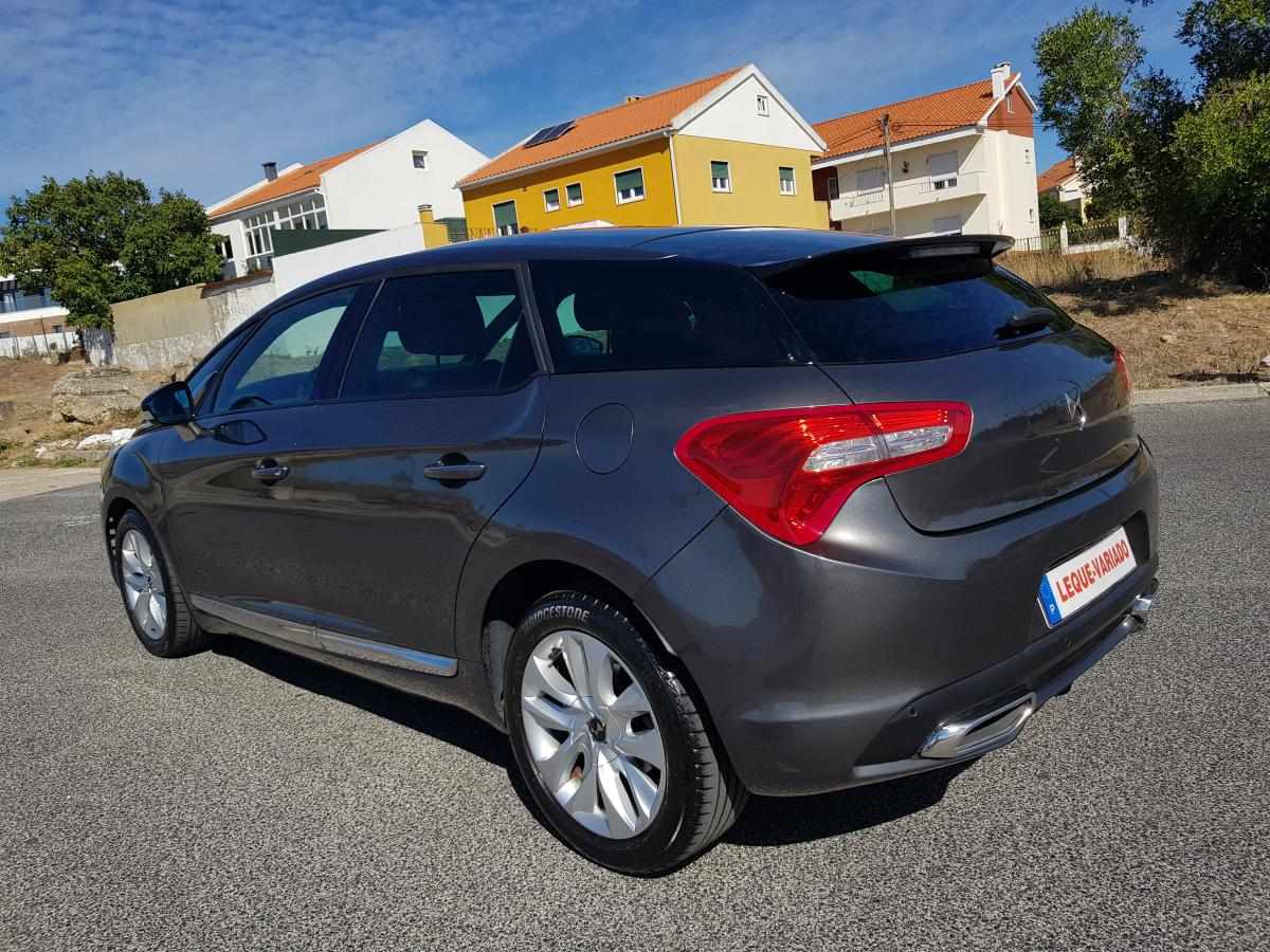 ds-ds-5-1-6-bluehdi-2018-diesel-1560cc
