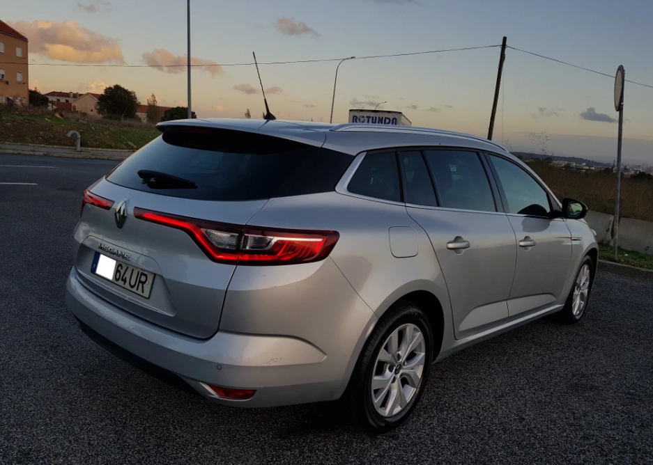 renault-megane-sport-tourer-2020-diesel-1461cc