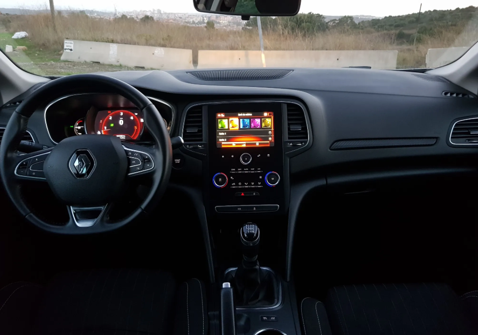 renault-megane-sport-tourer-2020-diesel-1461cc