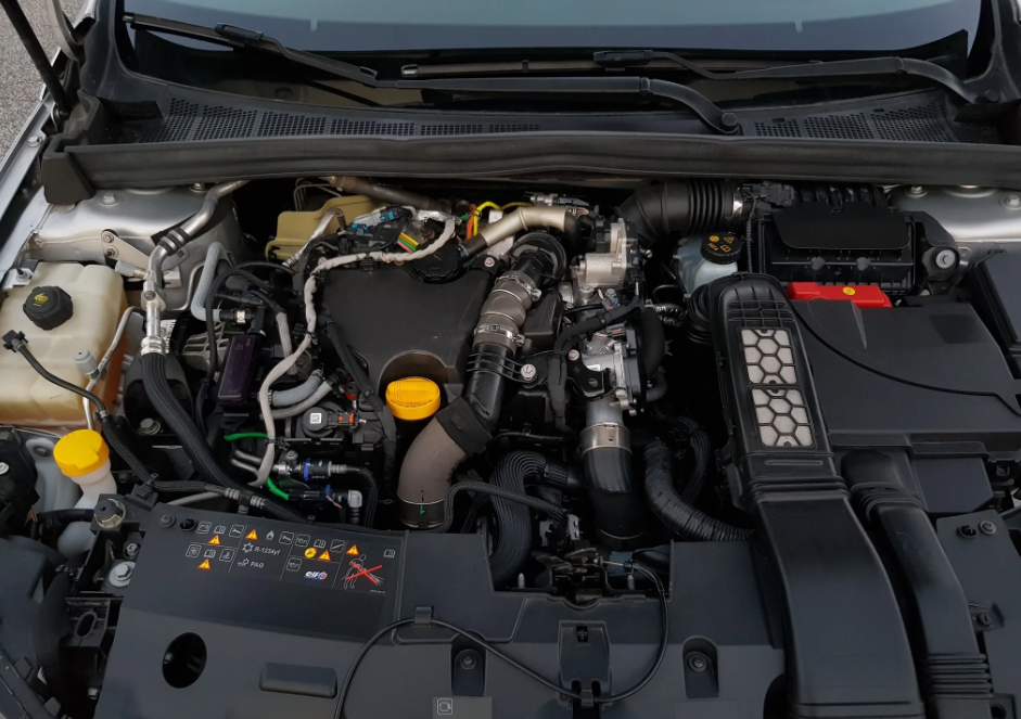 renault-megane-sport-tourer-2020-diesel-1461cc
