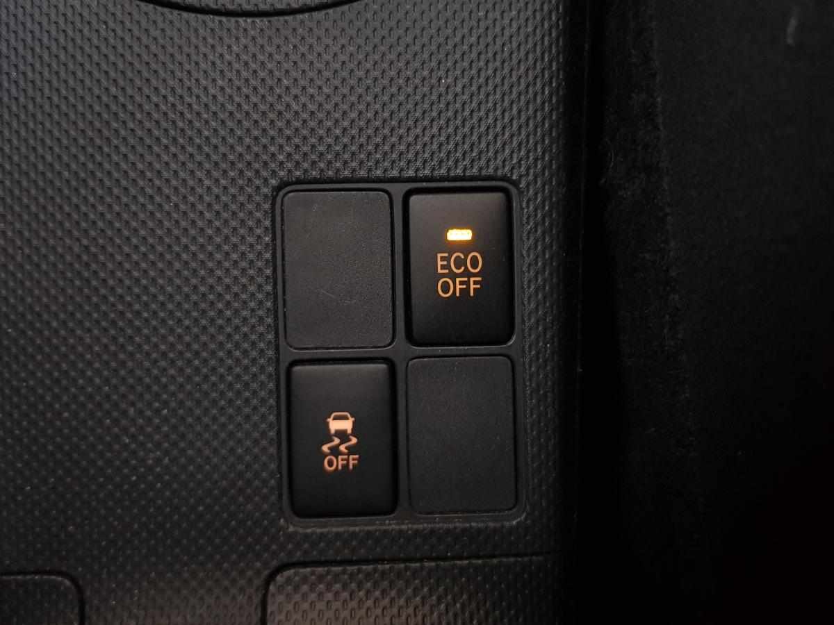 toyota-urban-cruiser-1-33-dual-vvt-i-2010-gasolina-1329cc