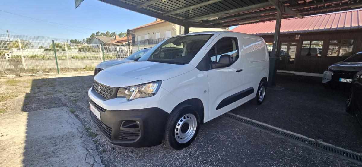 peugeot-partner-1-5-bluehdi-2022-diesel-1499cc
