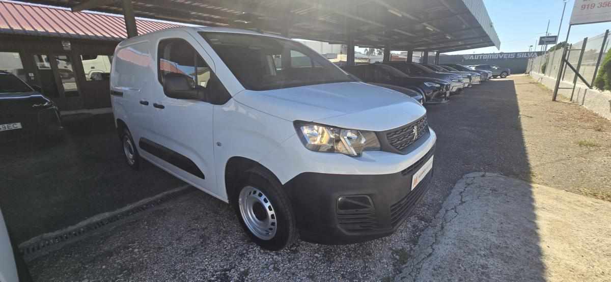 peugeot-partner-1-5-bluehdi-2022-diesel-1499cc